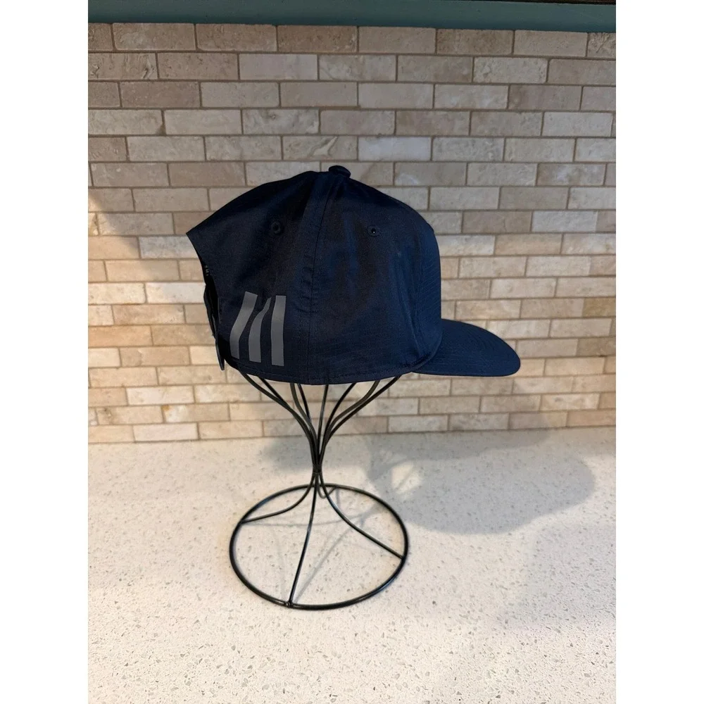 Adidas Black Snapback Hat Flat Brim Performance Baseball Cap Athletic Unisex
